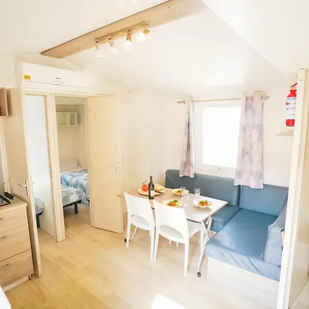 Happy Camp Mobile Homes In Free Campingplatz